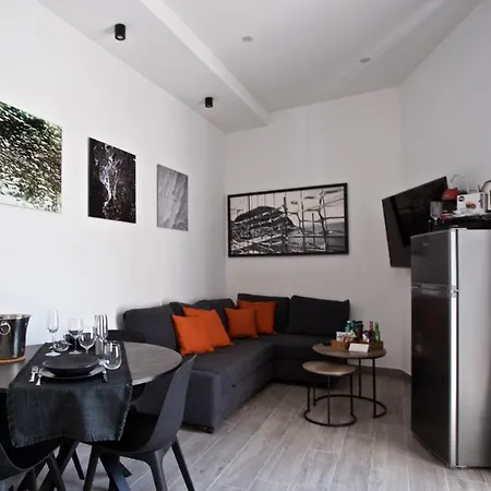 Scugnizzo Apartment Luxury Home Nápoles Exterior foto